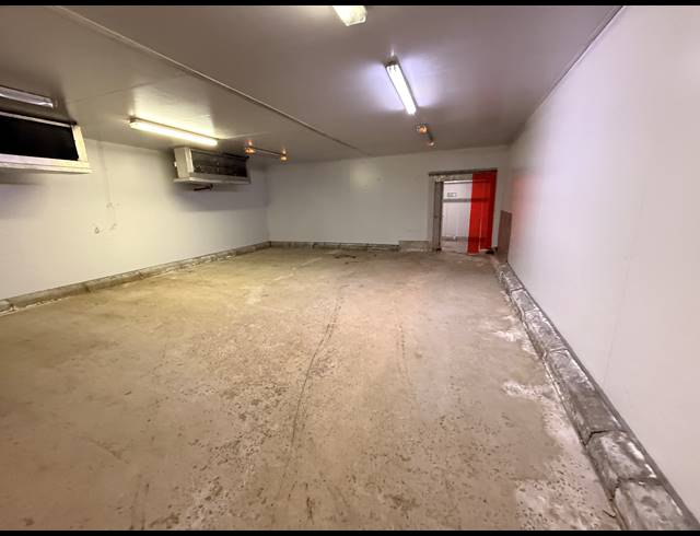 3,927M² WAREHOUSE FOR SALE IN MALMESBURY INDUSTRIA